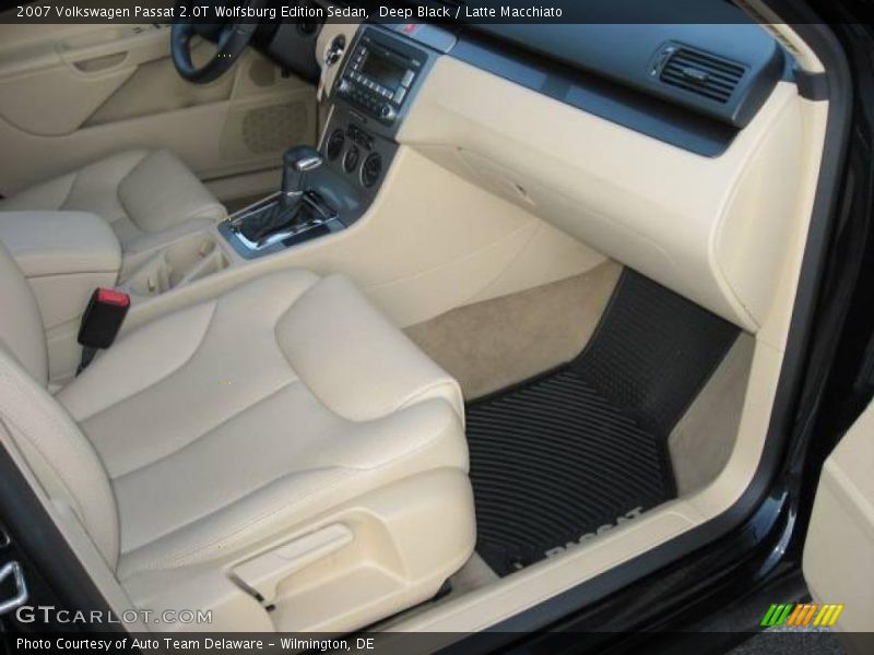 Deep Black / Latte Macchiato 2007 Volkswagen Passat 2.0T Wolfsburg Edition Sedan