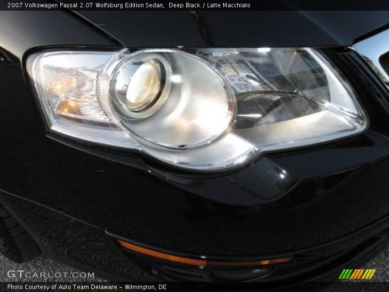 Deep Black / Latte Macchiato 2007 Volkswagen Passat 2.0T Wolfsburg Edition Sedan