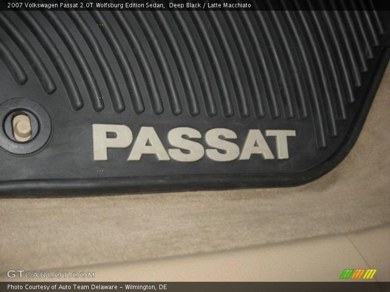 Deep Black / Latte Macchiato 2007 Volkswagen Passat 2.0T Wolfsburg Edition Sedan