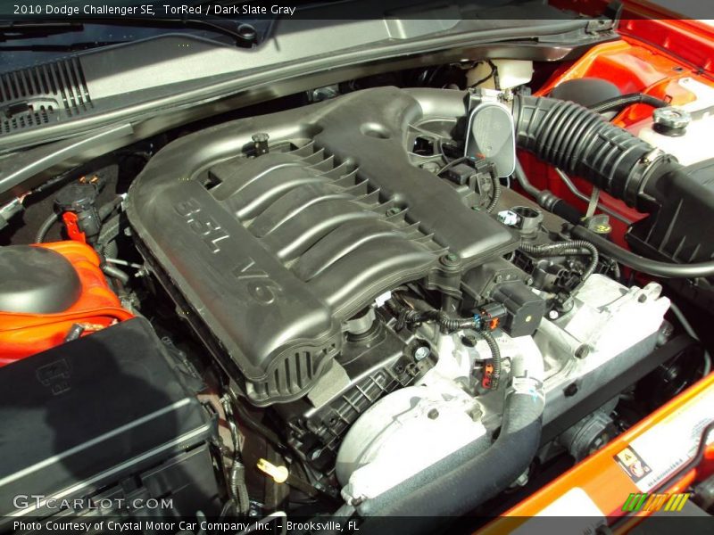 TorRed / Dark Slate Gray 2010 Dodge Challenger SE