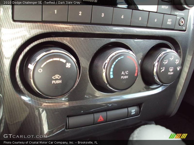 TorRed / Dark Slate Gray 2010 Dodge Challenger SE