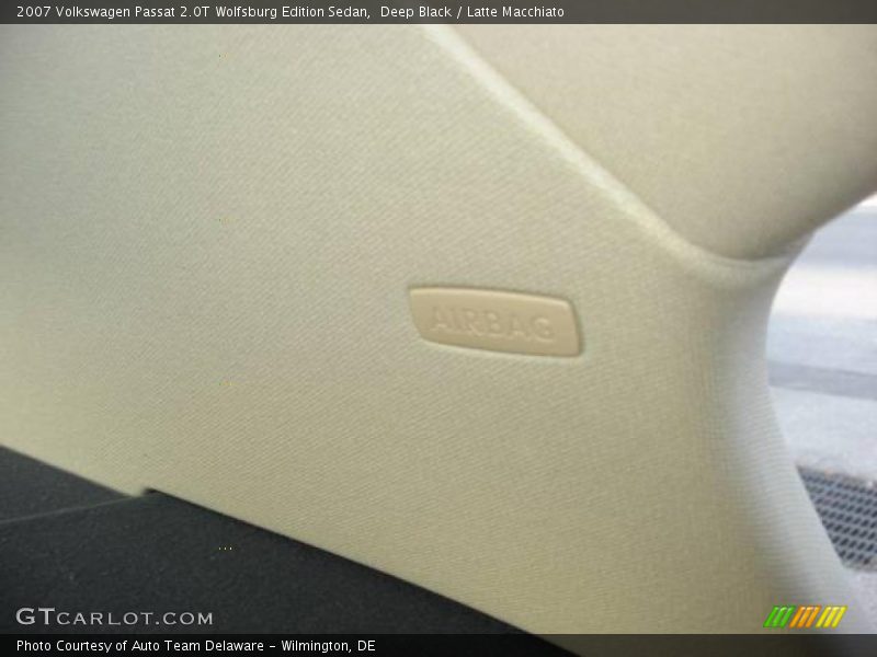 Deep Black / Latte Macchiato 2007 Volkswagen Passat 2.0T Wolfsburg Edition Sedan