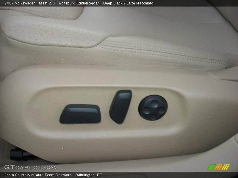 Deep Black / Latte Macchiato 2007 Volkswagen Passat 2.0T Wolfsburg Edition Sedan
