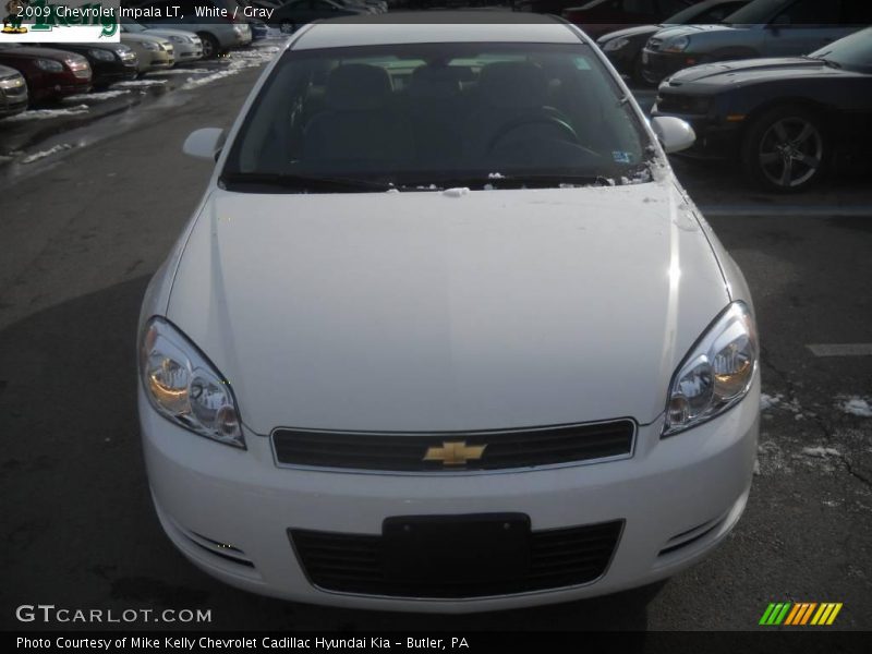 White / Gray 2009 Chevrolet Impala LT