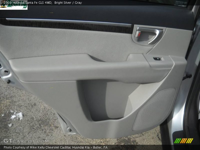 Bright Silver / Gray 2009 Hyundai Santa Fe GLS 4WD