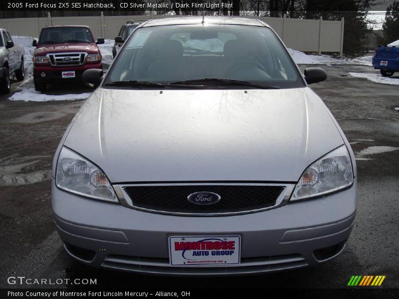 CD Silver Metallic / Dark Flint/Light Flint 2005 Ford Focus ZX5 SES Hatchback