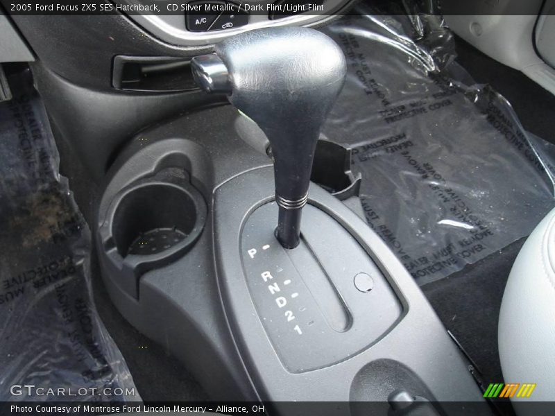 CD Silver Metallic / Dark Flint/Light Flint 2005 Ford Focus ZX5 SES Hatchback