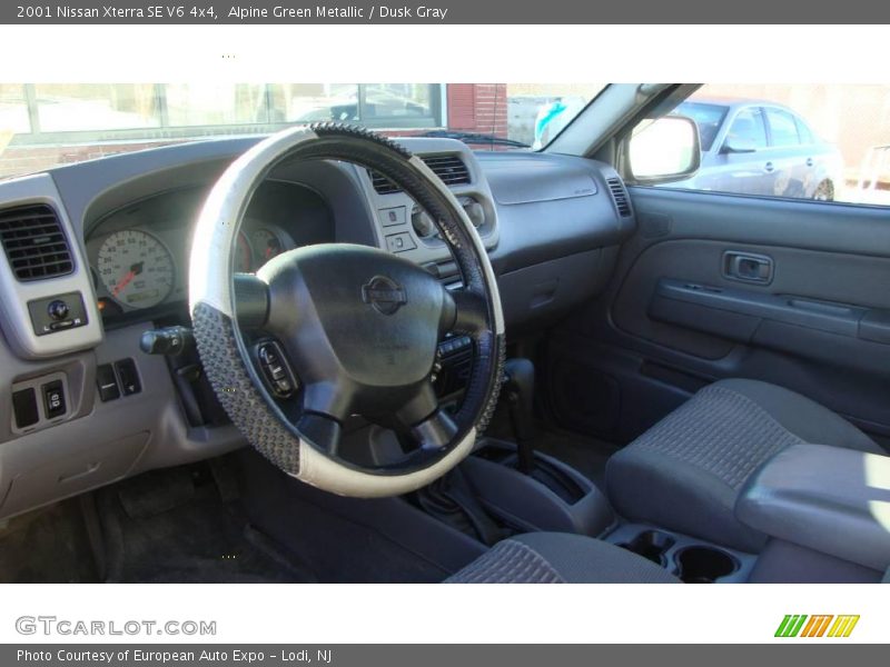Alpine Green Metallic / Dusk Gray 2001 Nissan Xterra SE V6 4x4