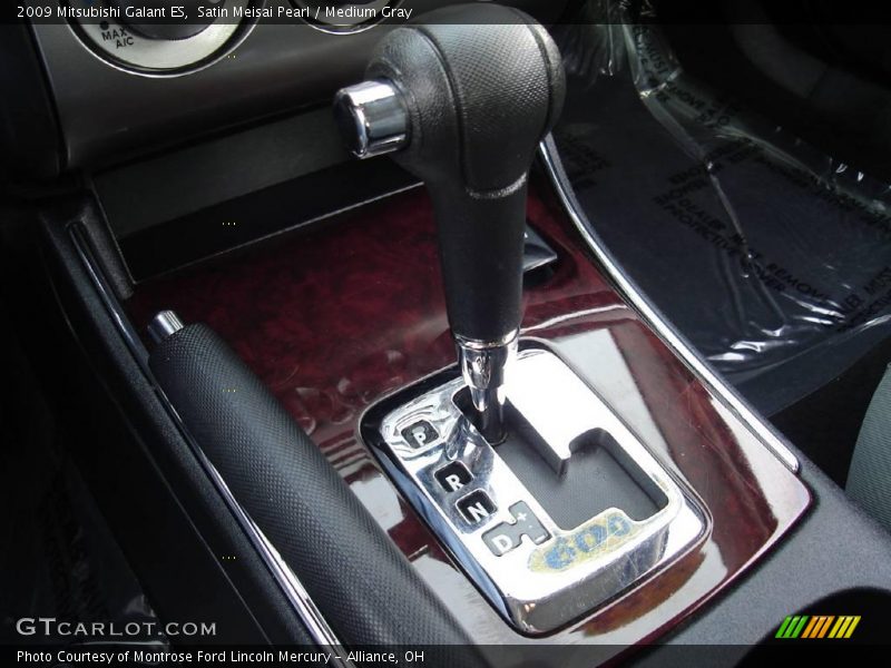 Satin Meisai Pearl / Medium Gray 2009 Mitsubishi Galant ES