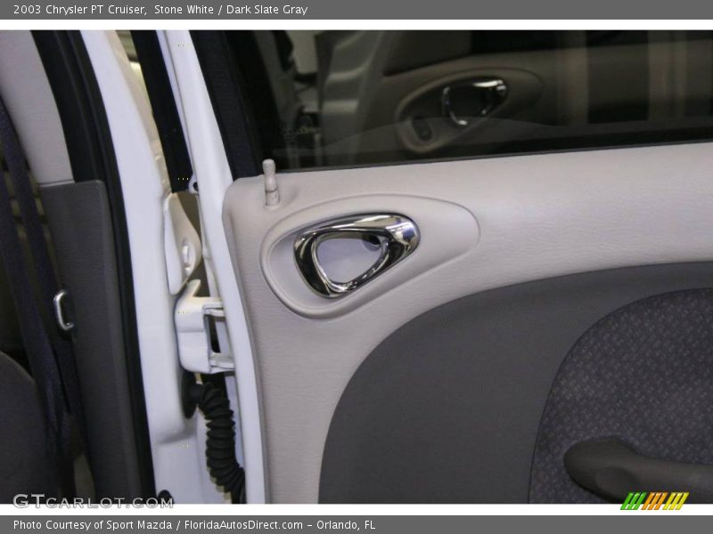 Stone White / Dark Slate Gray 2003 Chrysler PT Cruiser
