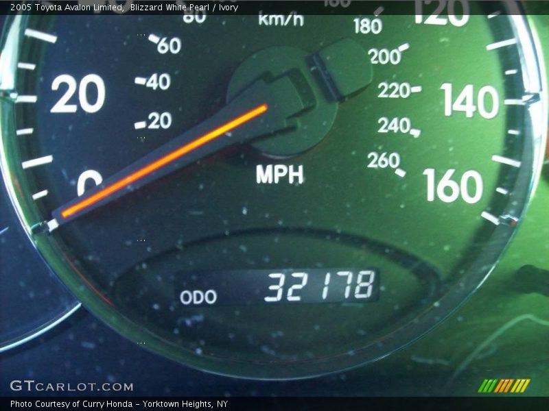Blizzard White Pearl / Ivory 2005 Toyota Avalon Limited