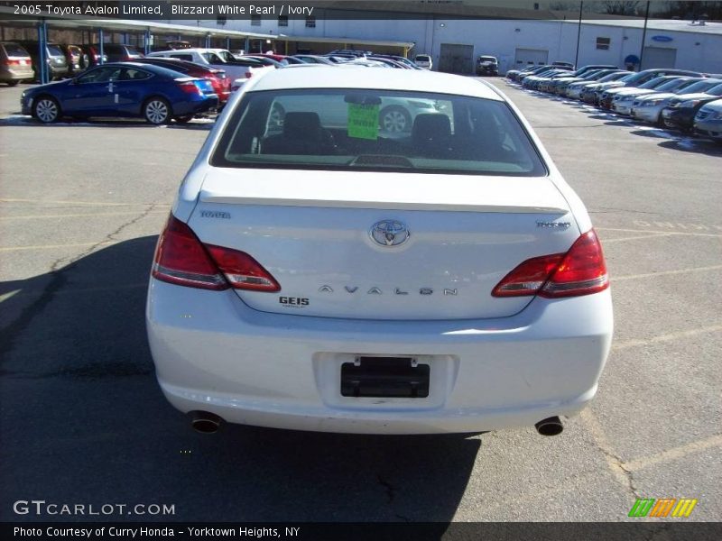 Blizzard White Pearl / Ivory 2005 Toyota Avalon Limited