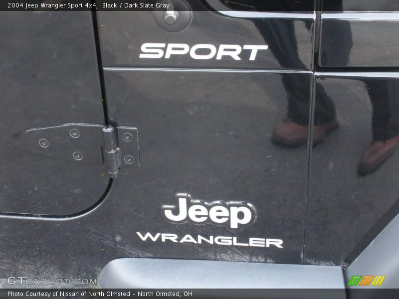 Black / Dark Slate Gray 2004 Jeep Wrangler Sport 4x4