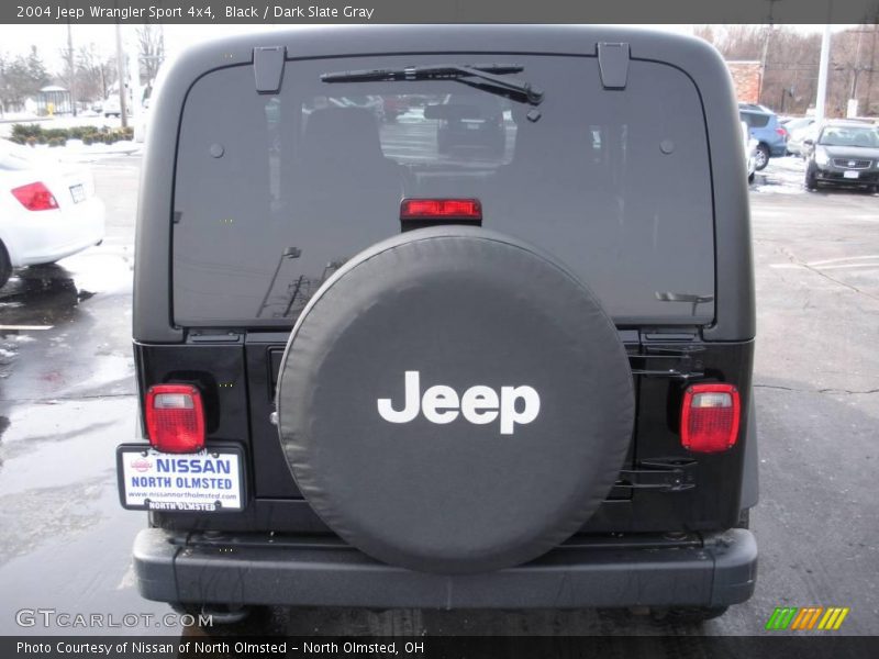 Black / Dark Slate Gray 2004 Jeep Wrangler Sport 4x4