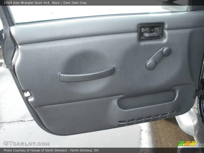 Black / Dark Slate Gray 2004 Jeep Wrangler Sport 4x4