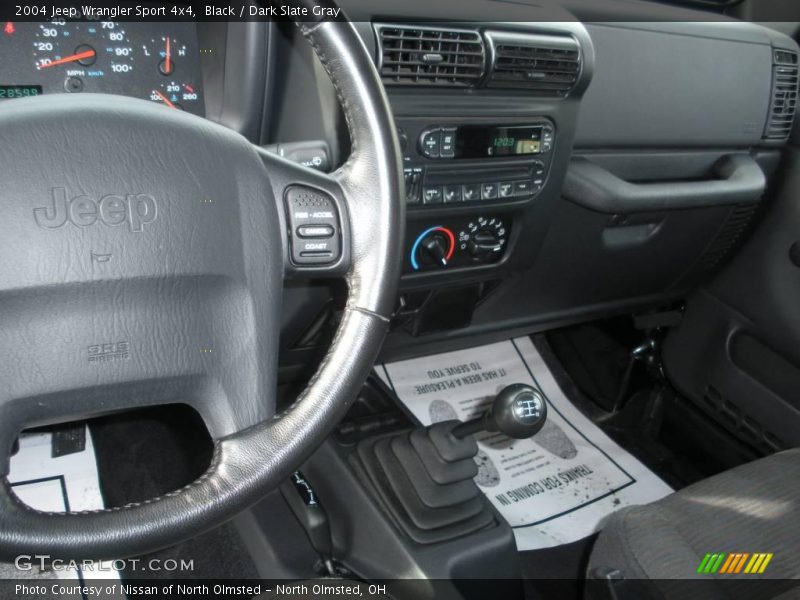 Black / Dark Slate Gray 2004 Jeep Wrangler Sport 4x4