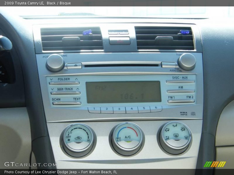 Black / Bisque 2009 Toyota Camry LE