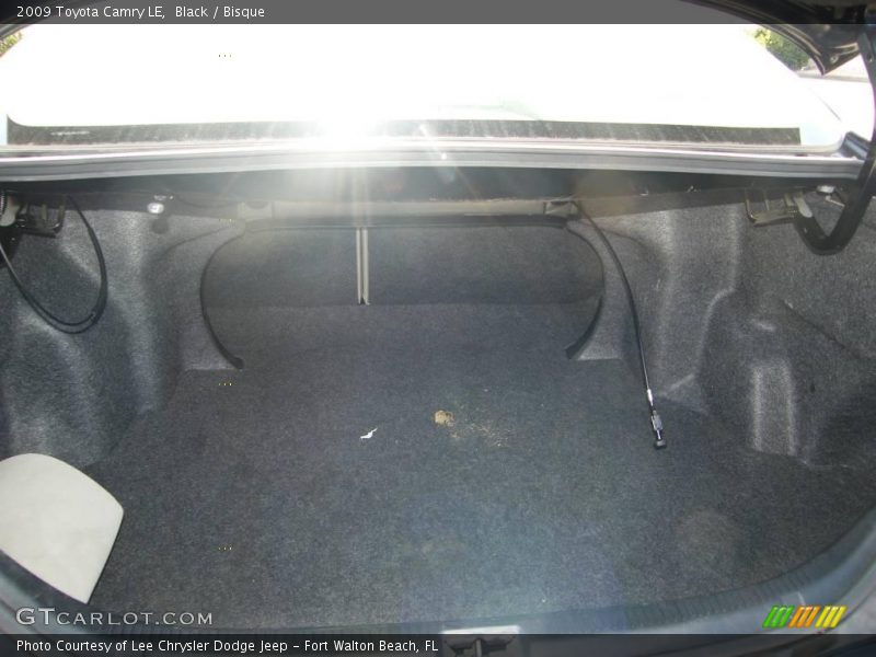 Black / Bisque 2009 Toyota Camry LE