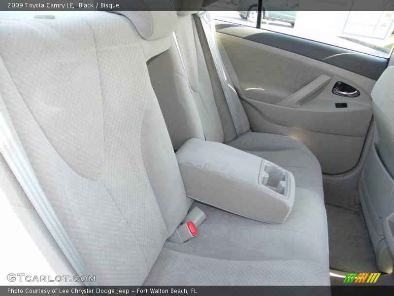 Black / Bisque 2009 Toyota Camry LE