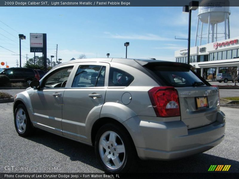 Light Sandstone Metallic / Pastel Pebble Beige 2009 Dodge Caliber SXT