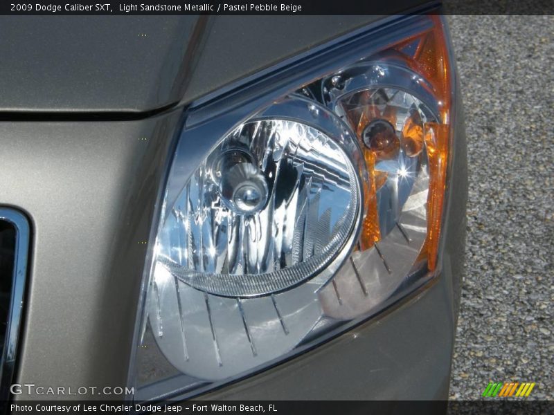 Light Sandstone Metallic / Pastel Pebble Beige 2009 Dodge Caliber SXT