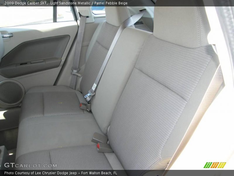 Light Sandstone Metallic / Pastel Pebble Beige 2009 Dodge Caliber SXT