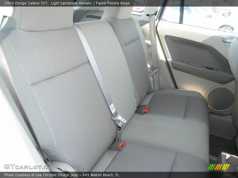 Light Sandstone Metallic / Pastel Pebble Beige 2009 Dodge Caliber SXT