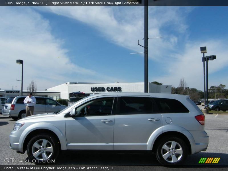 Bright Silver Metallic / Dark Slate Gray/Light Graystone 2009 Dodge Journey SXT