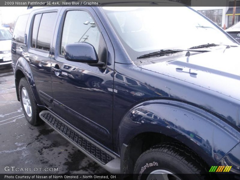 Navy Blue / Graphite 2009 Nissan Pathfinder SE 4x4