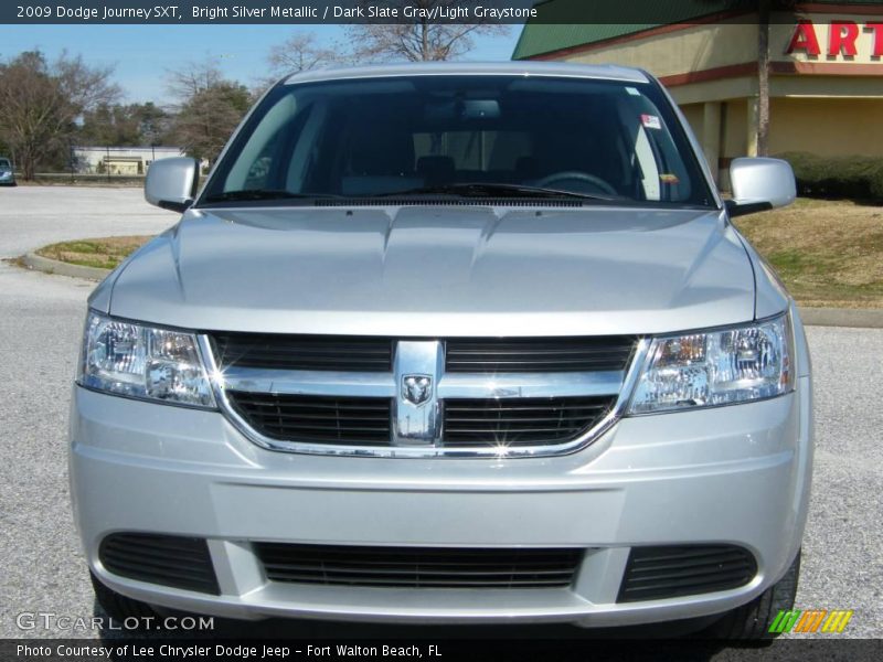 Bright Silver Metallic / Dark Slate Gray/Light Graystone 2009 Dodge Journey SXT