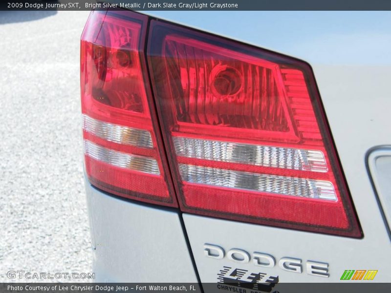 Bright Silver Metallic / Dark Slate Gray/Light Graystone 2009 Dodge Journey SXT