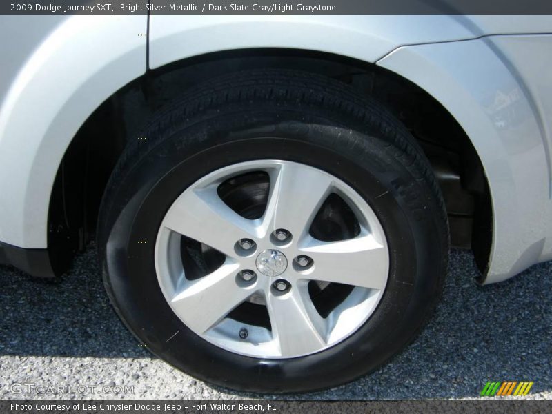 Bright Silver Metallic / Dark Slate Gray/Light Graystone 2009 Dodge Journey SXT