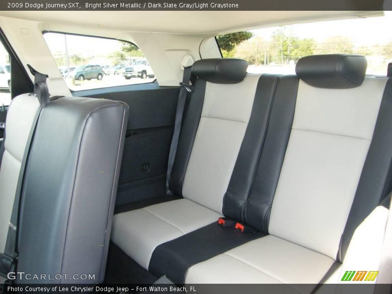 Bright Silver Metallic / Dark Slate Gray/Light Graystone 2009 Dodge Journey SXT