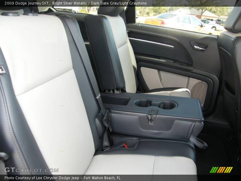 Bright Silver Metallic / Dark Slate Gray/Light Graystone 2009 Dodge Journey SXT
