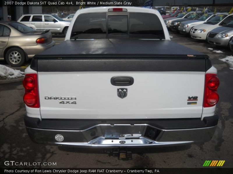Bright White / Medium Slate Gray 2007 Dodge Dakota SXT Quad Cab 4x4