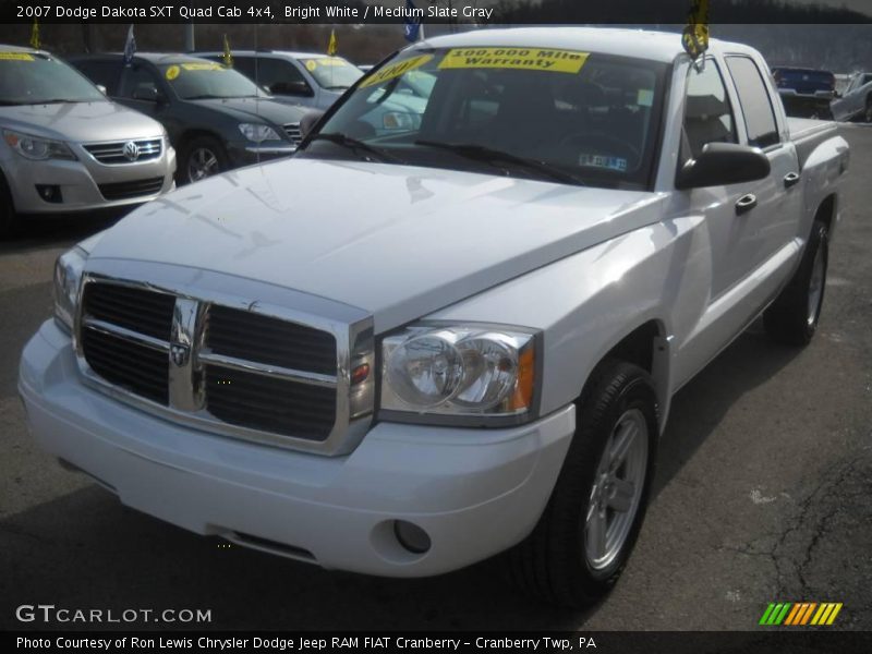 Bright White / Medium Slate Gray 2007 Dodge Dakota SXT Quad Cab 4x4