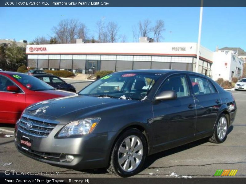 Phantom Gray Pearl / Light Gray 2006 Toyota Avalon XLS
