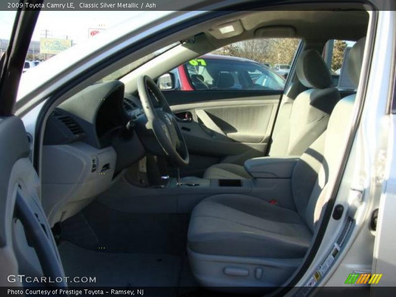 Classic Silver Metallic / Ash 2009 Toyota Camry LE