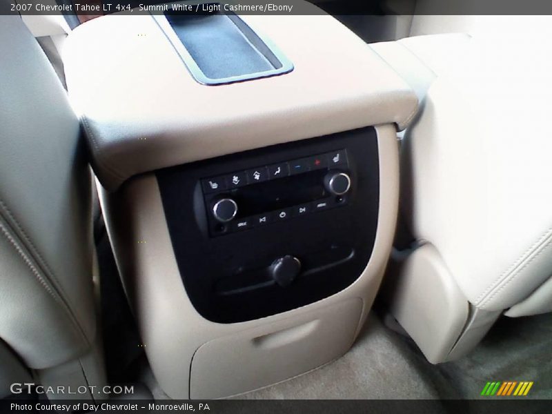 Summit White / Light Cashmere/Ebony 2007 Chevrolet Tahoe LT 4x4