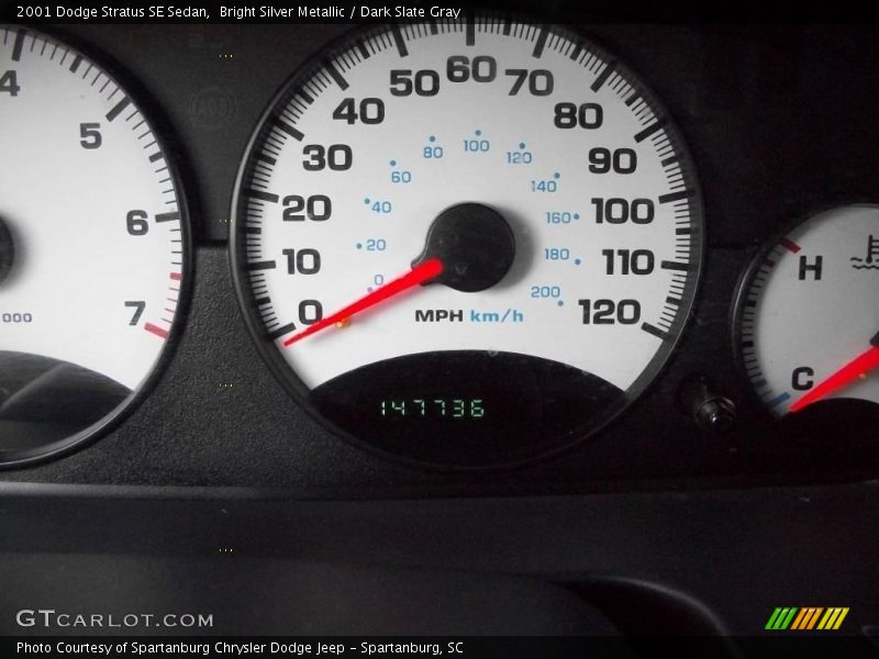 Bright Silver Metallic / Dark Slate Gray 2001 Dodge Stratus SE Sedan