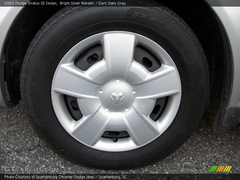 Bright Silver Metallic / Dark Slate Gray 2001 Dodge Stratus SE Sedan
