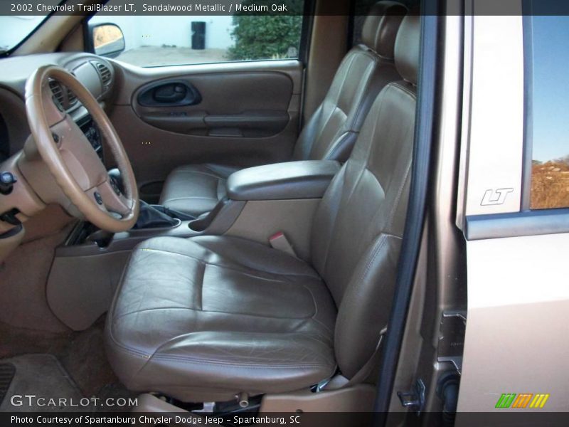 Sandalwood Metallic / Medium Oak 2002 Chevrolet TrailBlazer LT