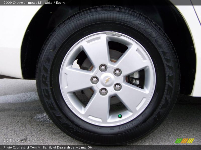 White / Ebony 2009 Chevrolet Impala LT