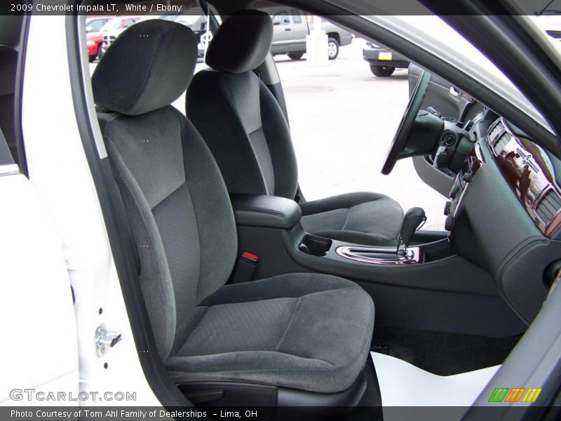 White / Ebony 2009 Chevrolet Impala LT