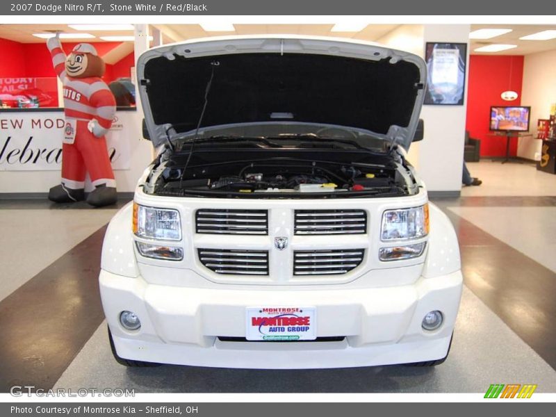 Stone White / Red/Black 2007 Dodge Nitro R/T