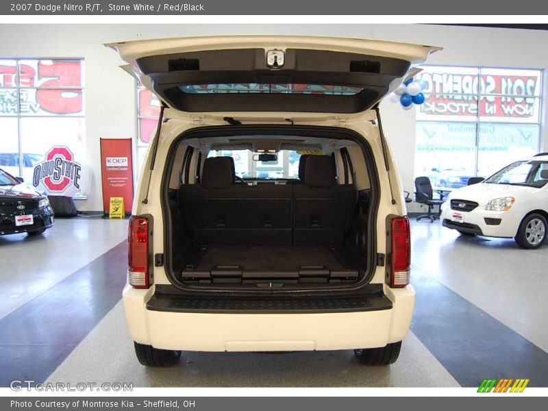 Stone White / Red/Black 2007 Dodge Nitro R/T