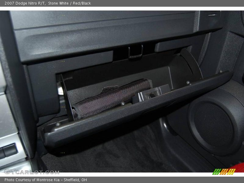 Stone White / Red/Black 2007 Dodge Nitro R/T