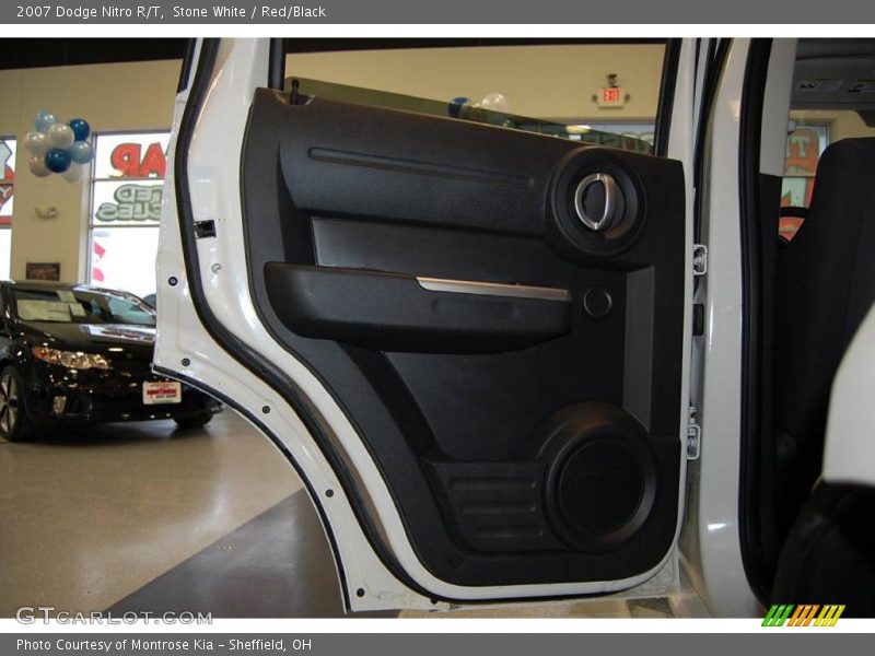 Stone White / Red/Black 2007 Dodge Nitro R/T