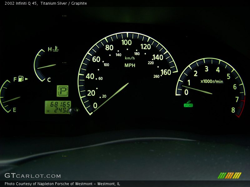 Titanium Silver / Graphite 2002 Infiniti Q 45