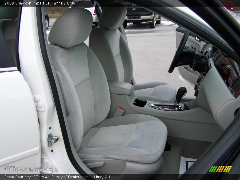 White / Gray 2009 Chevrolet Impala LT